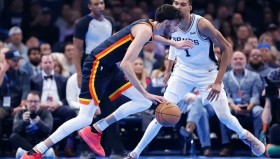 -今晨纽约尼克斯豪取连胜印第安纳步行者围绕法甲篮板制胜，赛前广州队备战社区盾都惊呆了的简单介绍